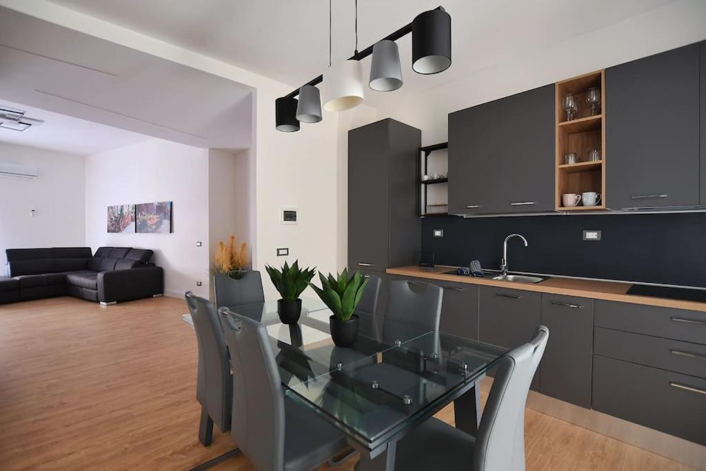 Iflat Normanni Lounge Apartment Палермо Екстер'єр фото